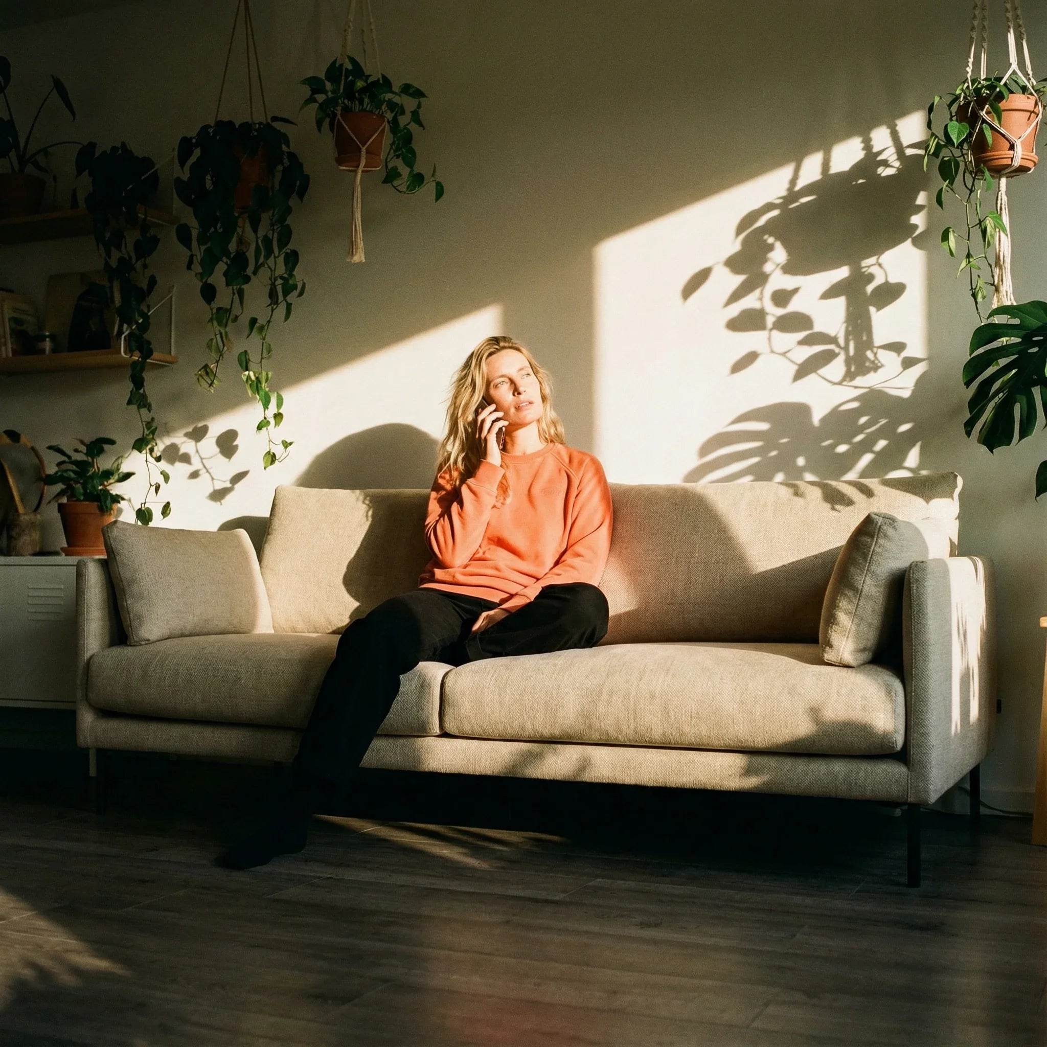 Suomalainen sohva on ekoteko: Miten ajaton muotoilu ja huollettavuus säästävät ympäristöä?