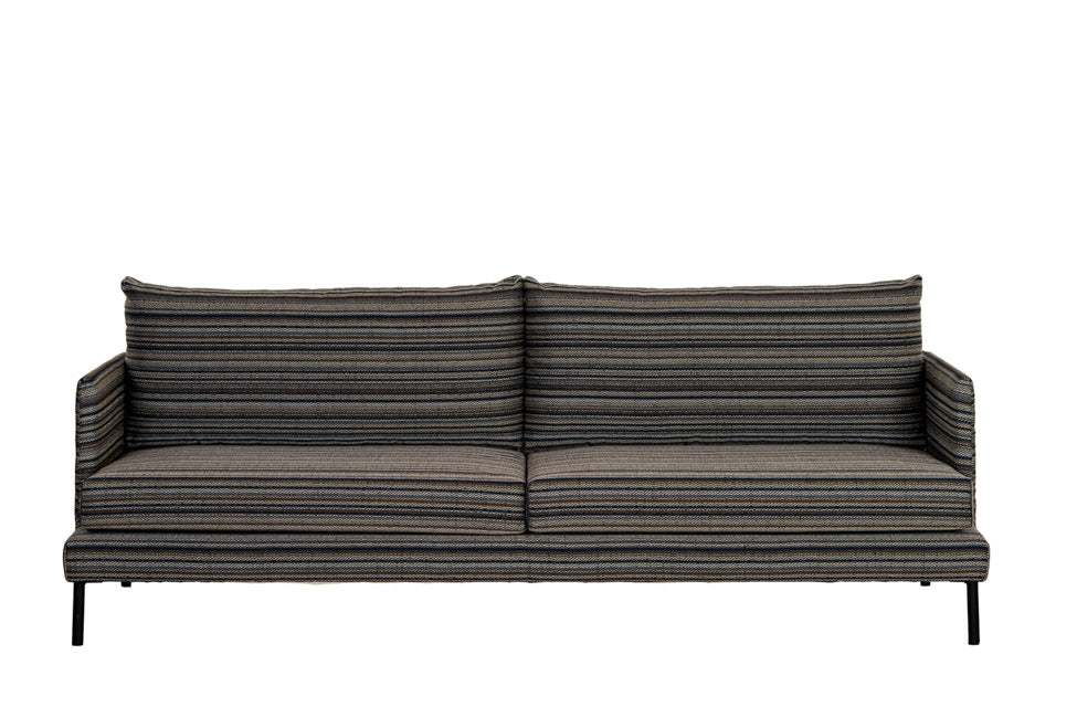 Siro sohvan siron ja kevyen muotoilun yksityiskohta, skandinaavinen design