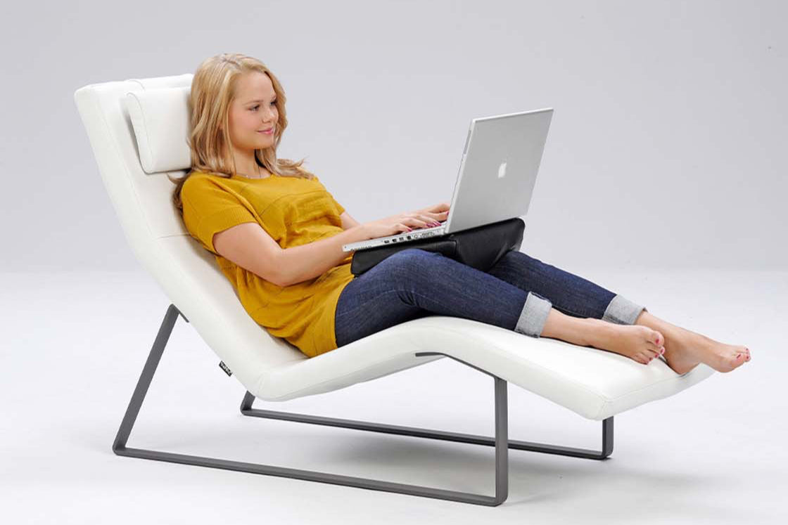 HT Collection - Diva-divaanituoli, valkoinen verhoilu