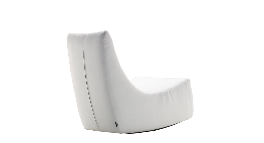 BALANS on säkkituolimainenKotimainen käsityönä valmistettu nojatuoli, jossa tamminen runko ja konepestävät kangaspäälliset