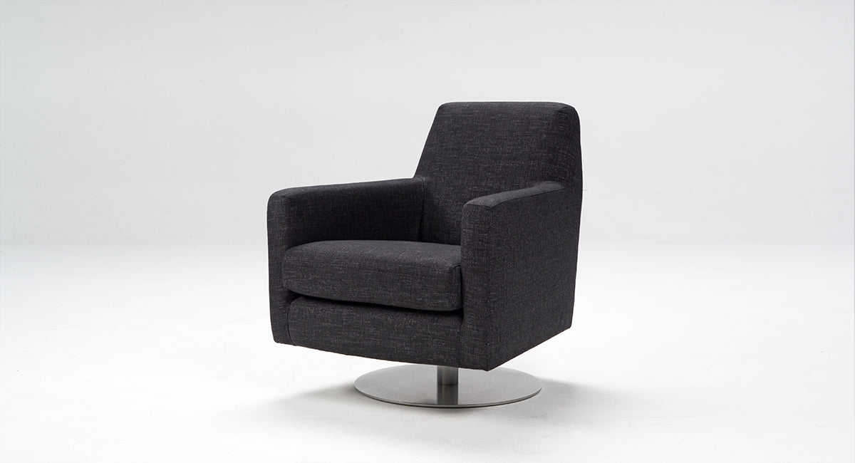 HT Collectionin Boris-tuoli mustalla kangasverhoilulla