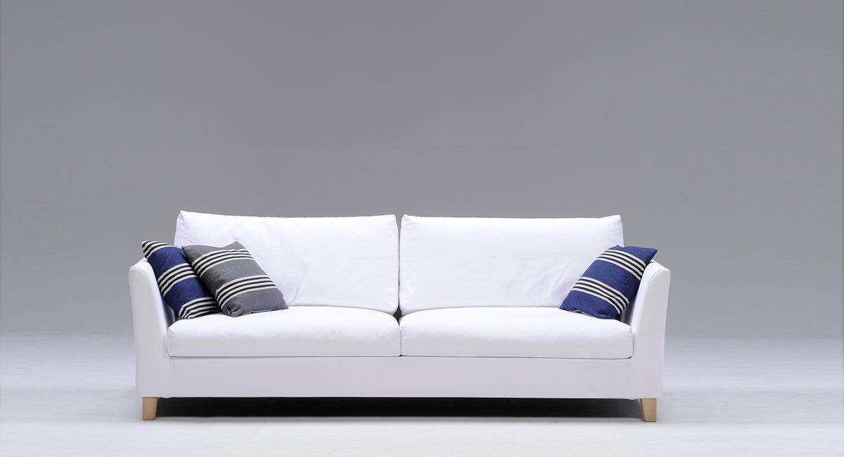 HT Collectionin Moon-sohva valkoisella kangasverhoilulla
